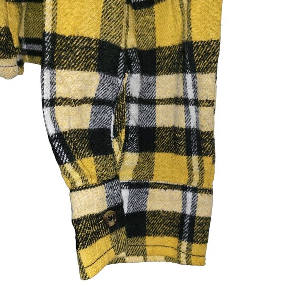 CI SONO | Yellow Plaid Wide Flannel Cropped Top - Picture 5 of 11